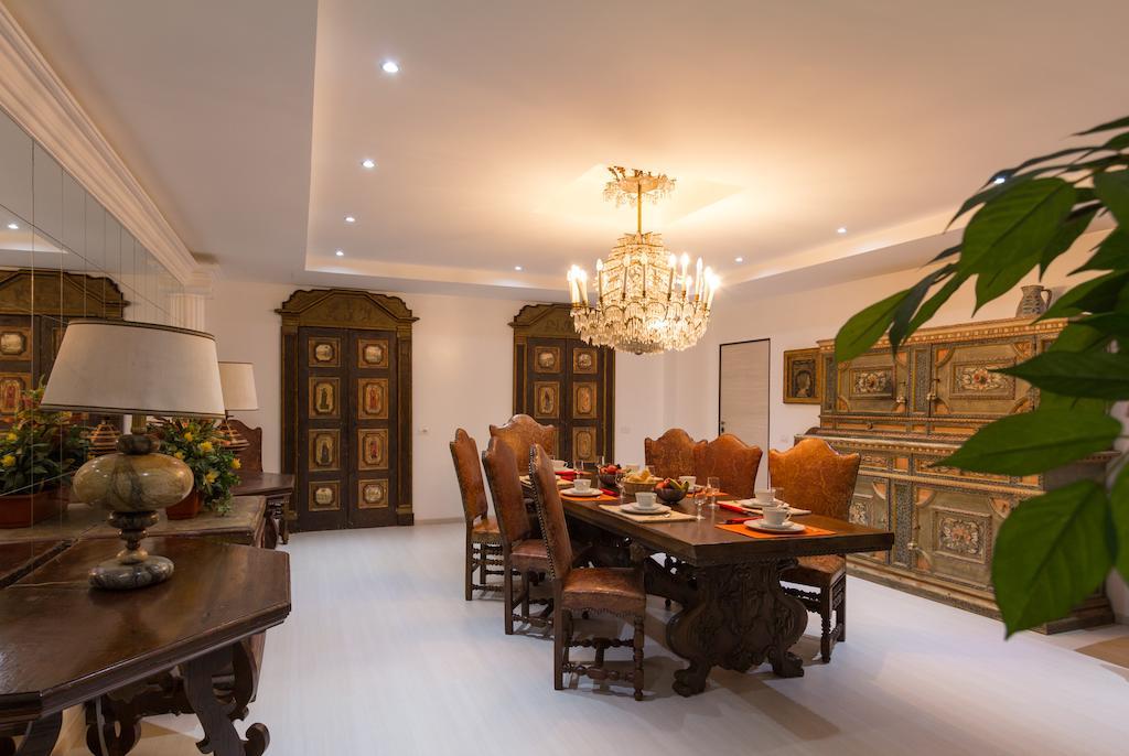 La Locanda Del Pino Milan Bagian luar foto